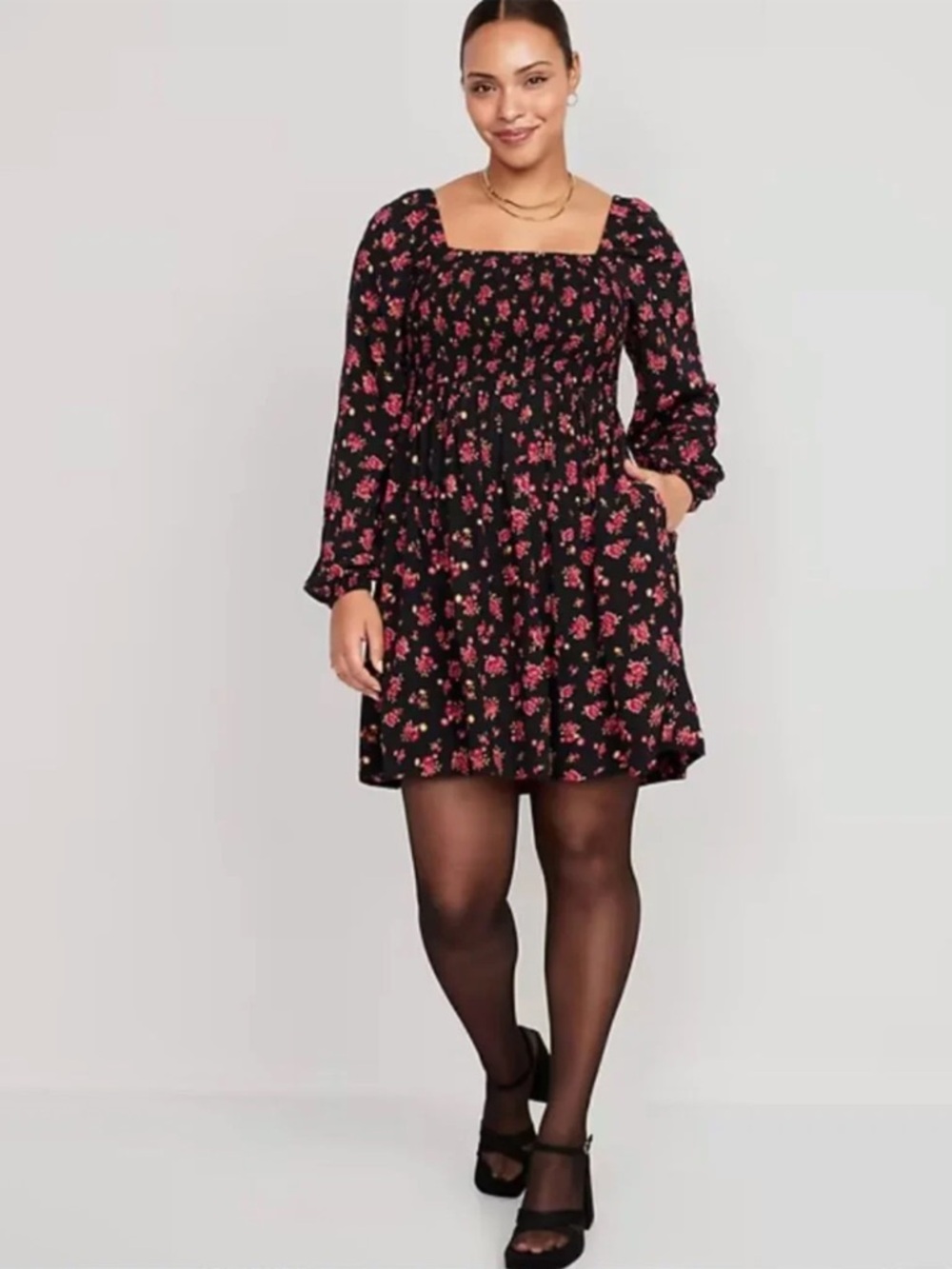 Old Navy Floral Smocked Long Puff Sleeve Square neck Dress Size XXL Black Red